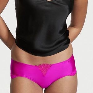 Victoria’s Secret lace cheeky panties size small